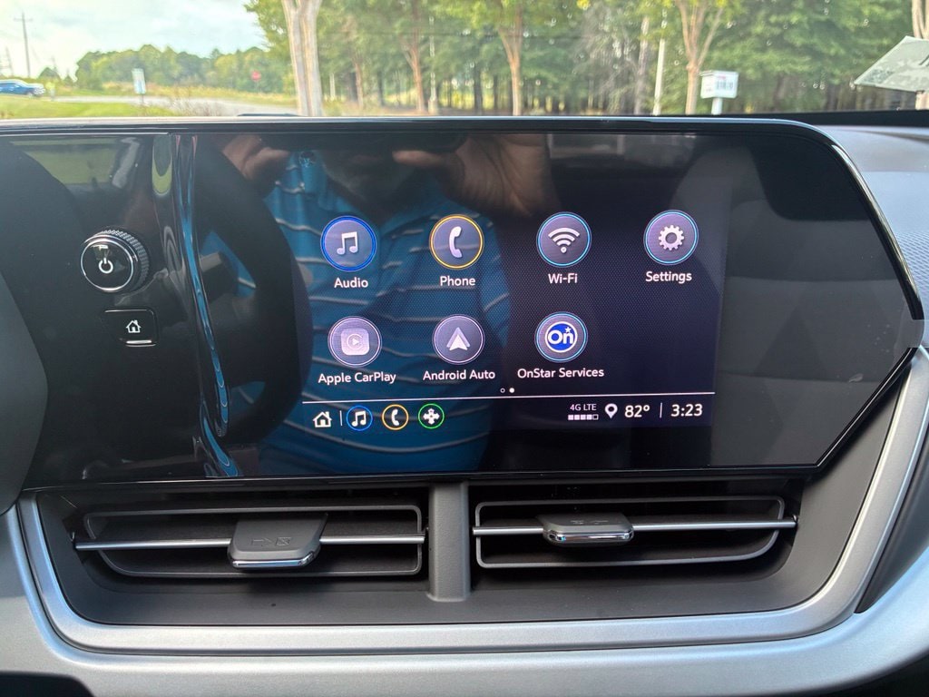 2026 Chevrolet Trax LS - Photo 29