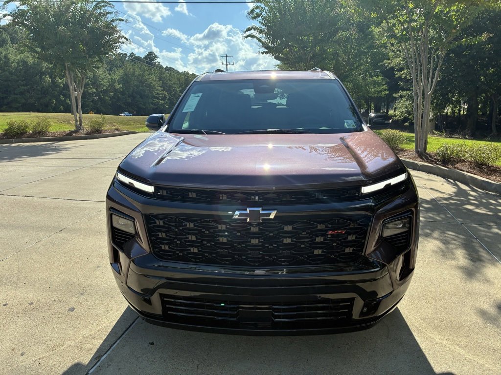 2026 Chevrolet Traverse RS photo 2