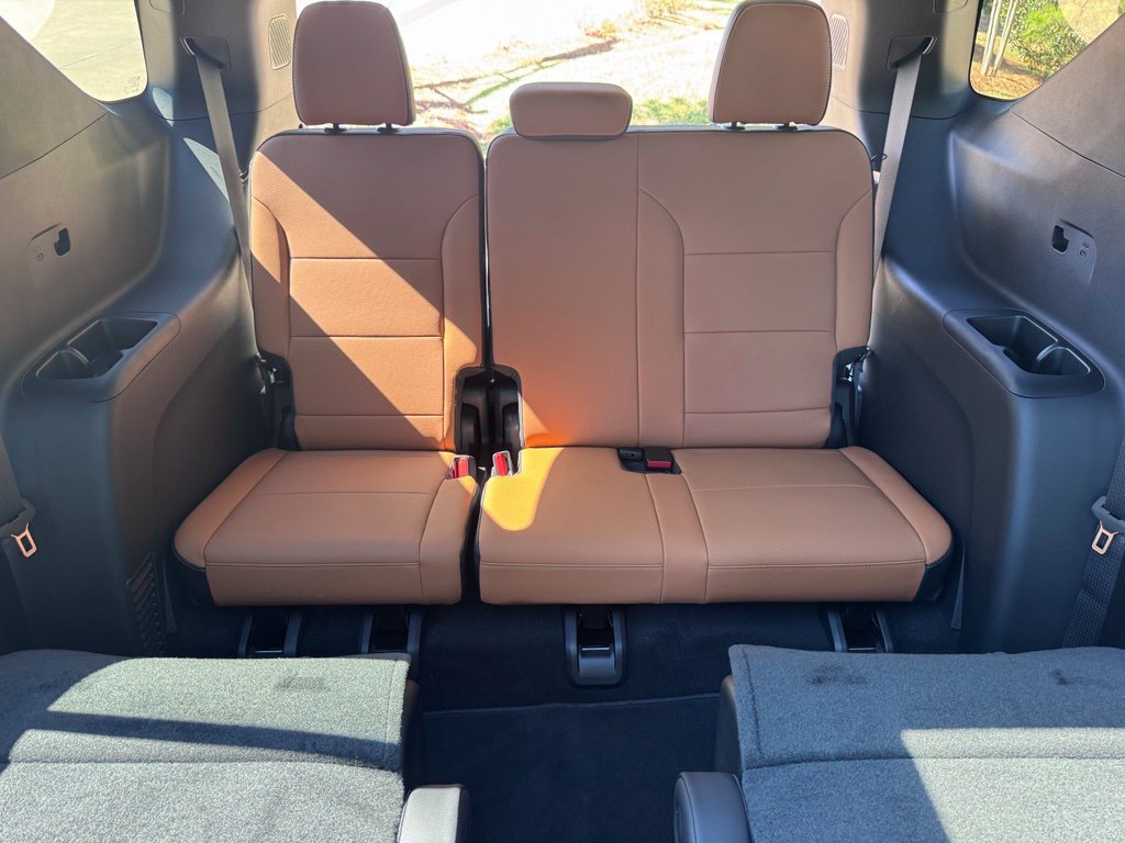 2027 Chevrolet Traverse Z71 - Photo 31