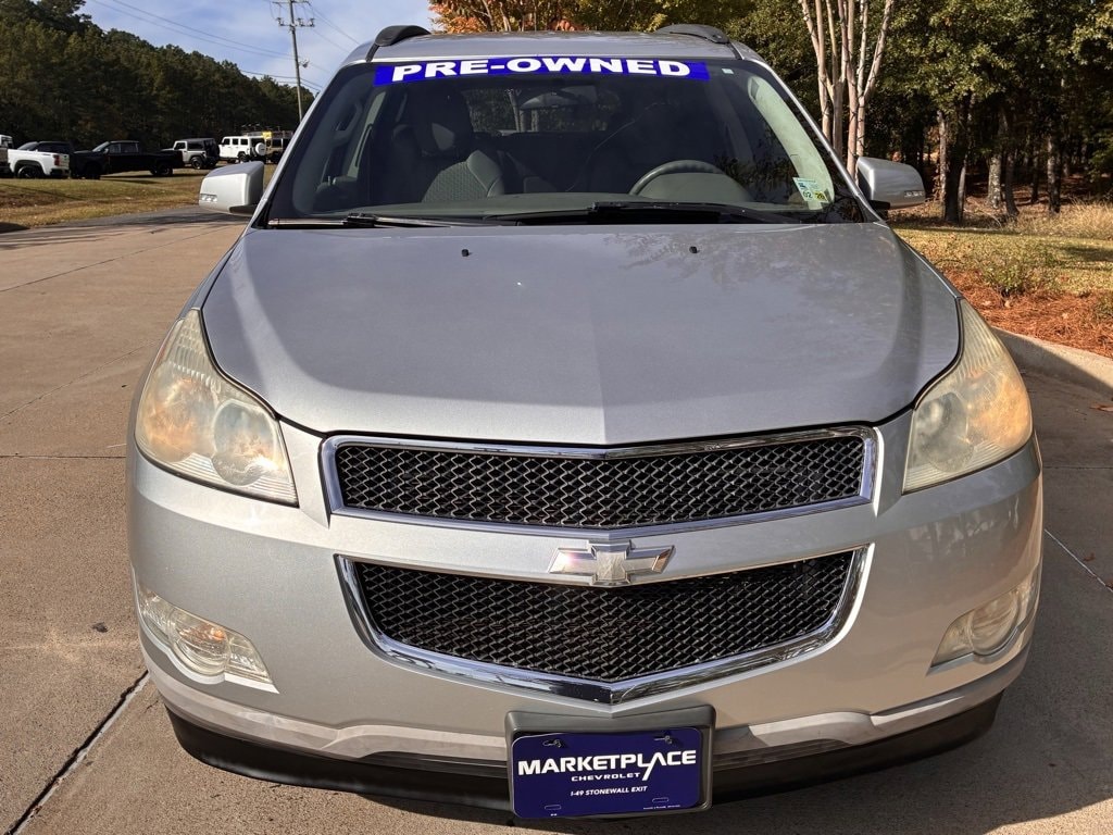 Used 2010 Chevrolet Traverse LT w/1LT SUV