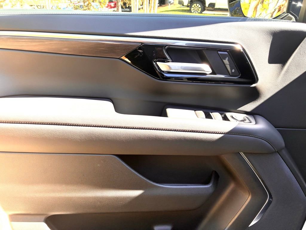 2026 Chevrolet Tahoe LS - Photo 22