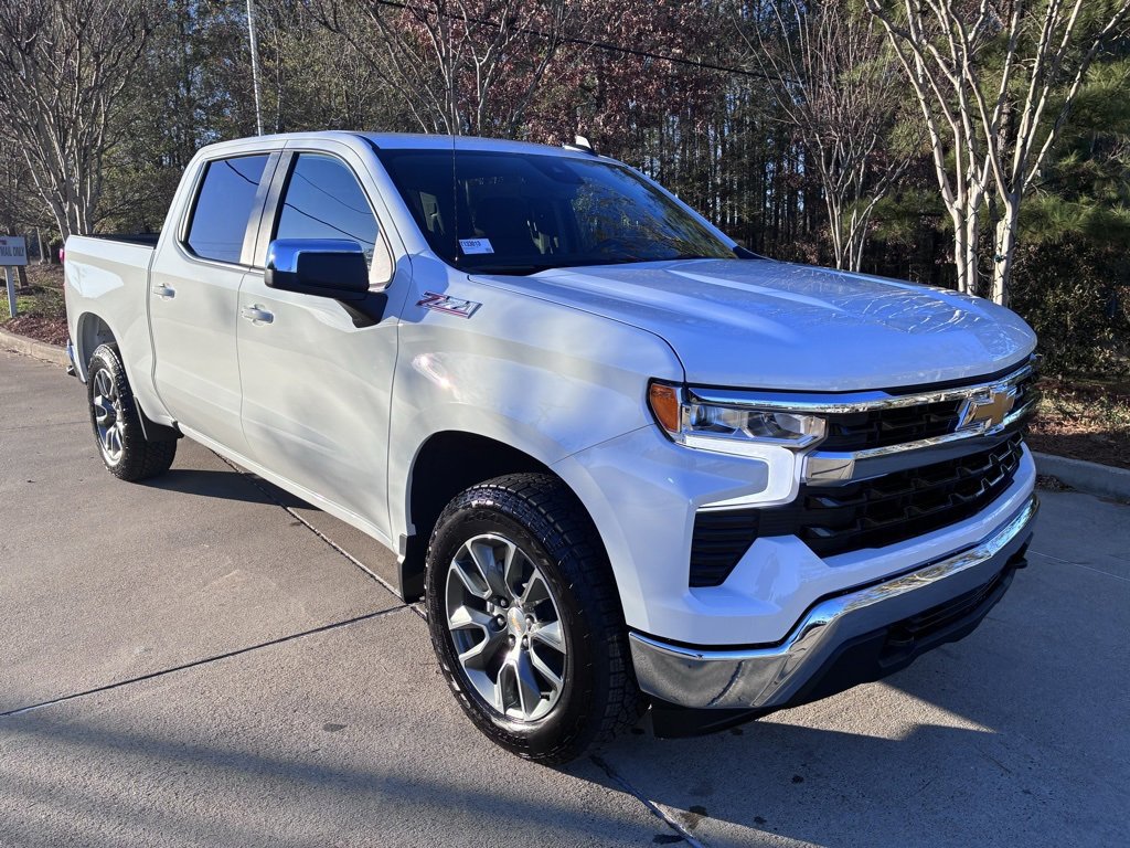 2026 Chevrolet Silverado 1500 LT's photo