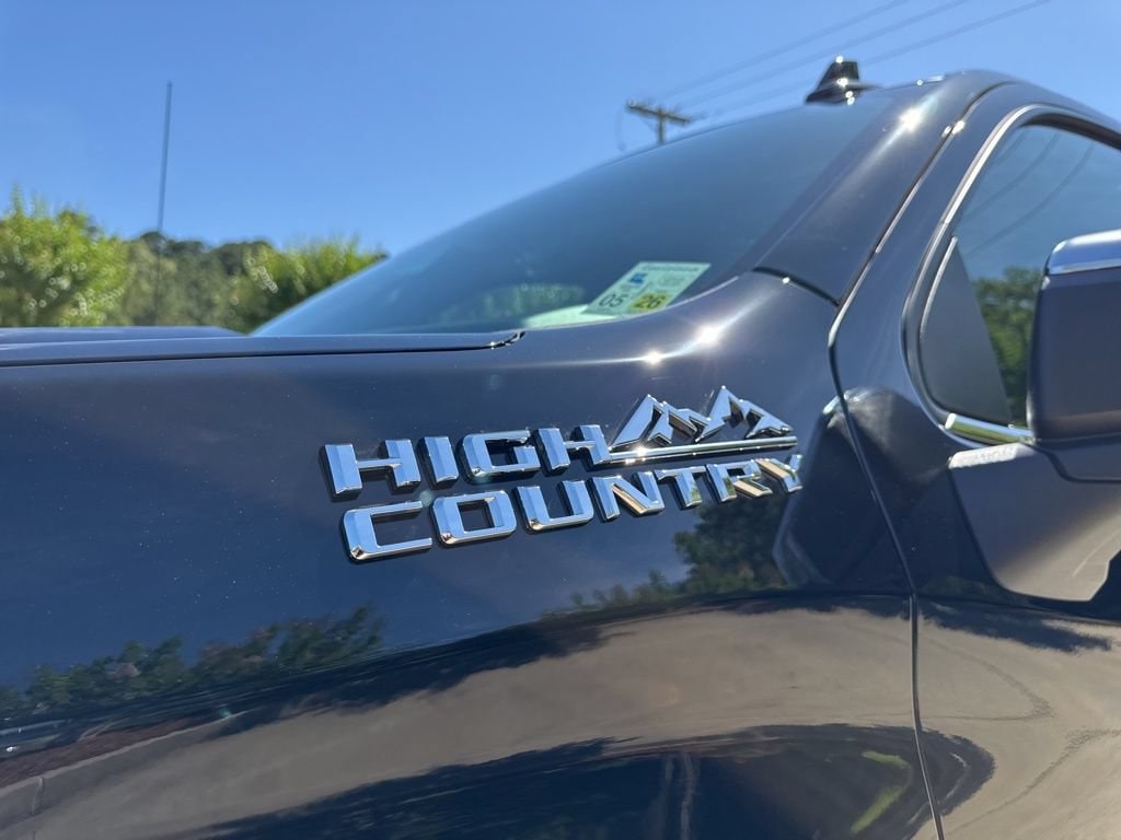 2025 Chevrolet Silverado 1500 High Country - Photo 10
