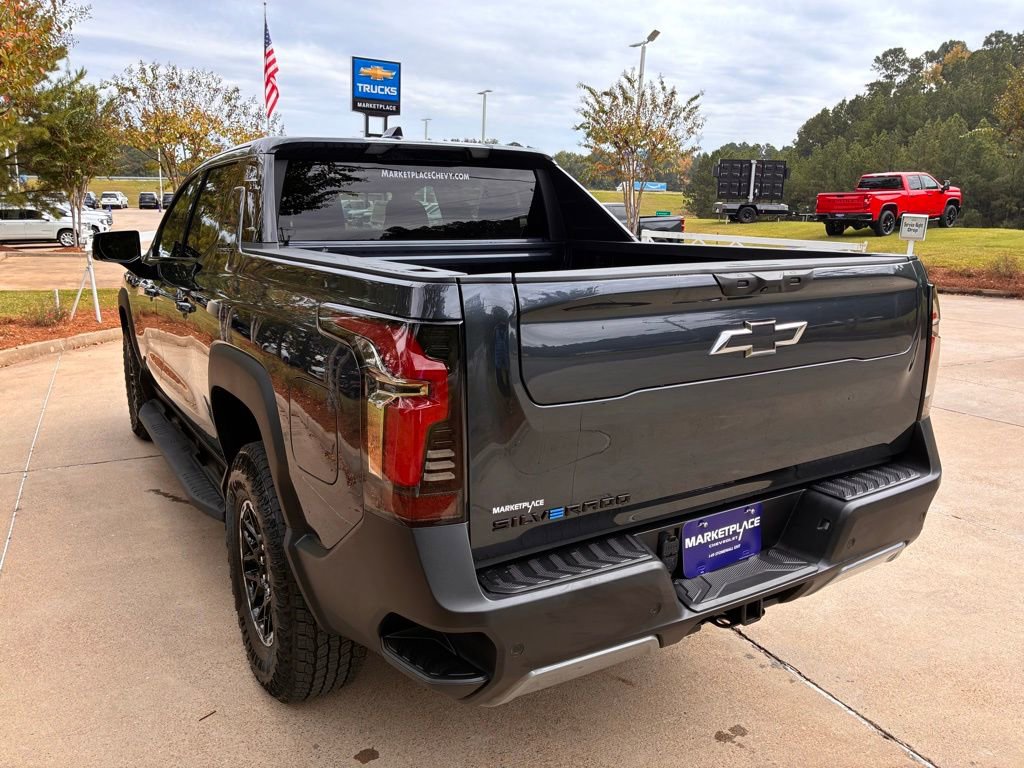 2026 Chevrolet Silverado EV Trail Boss - Photo 11