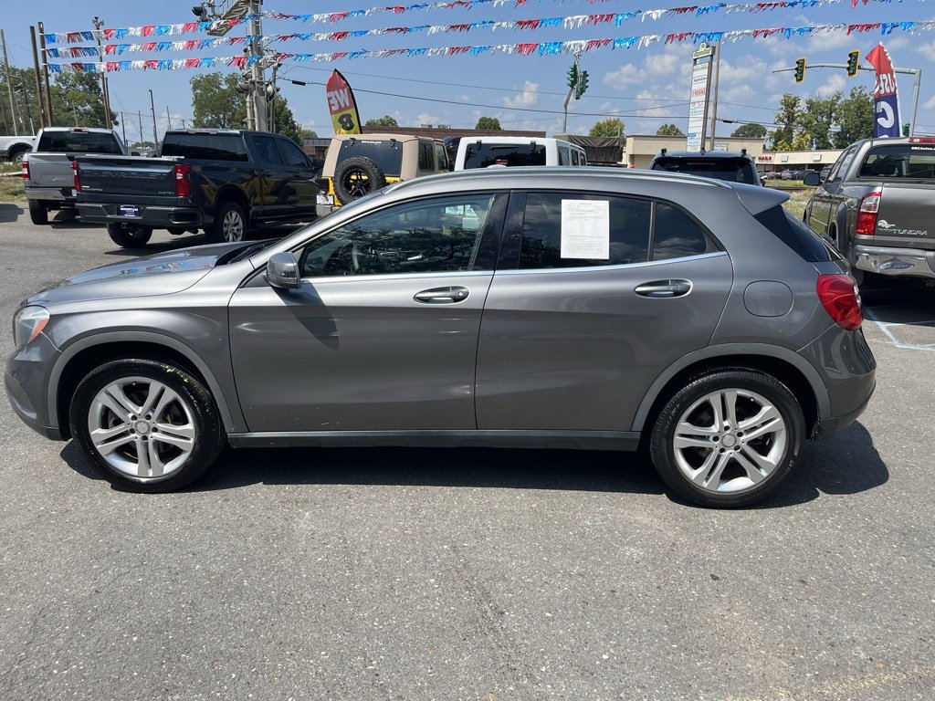 2015 Mercedes Benz GLA 250 photo 3