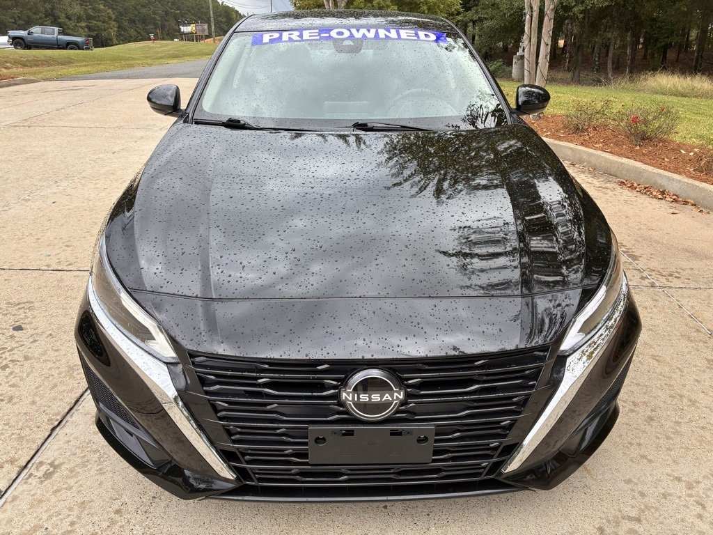 Used 2024 Nissan Altima SV FWD Sedan