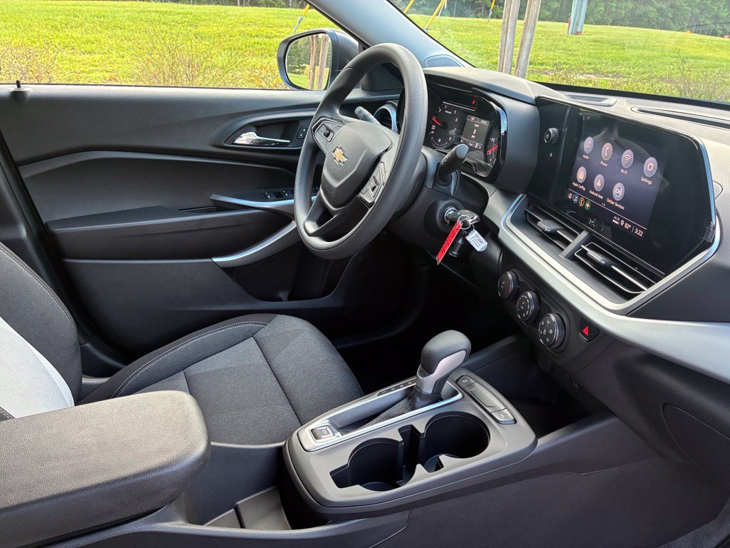 2026 Chevrolet Trax LS - Photo 19