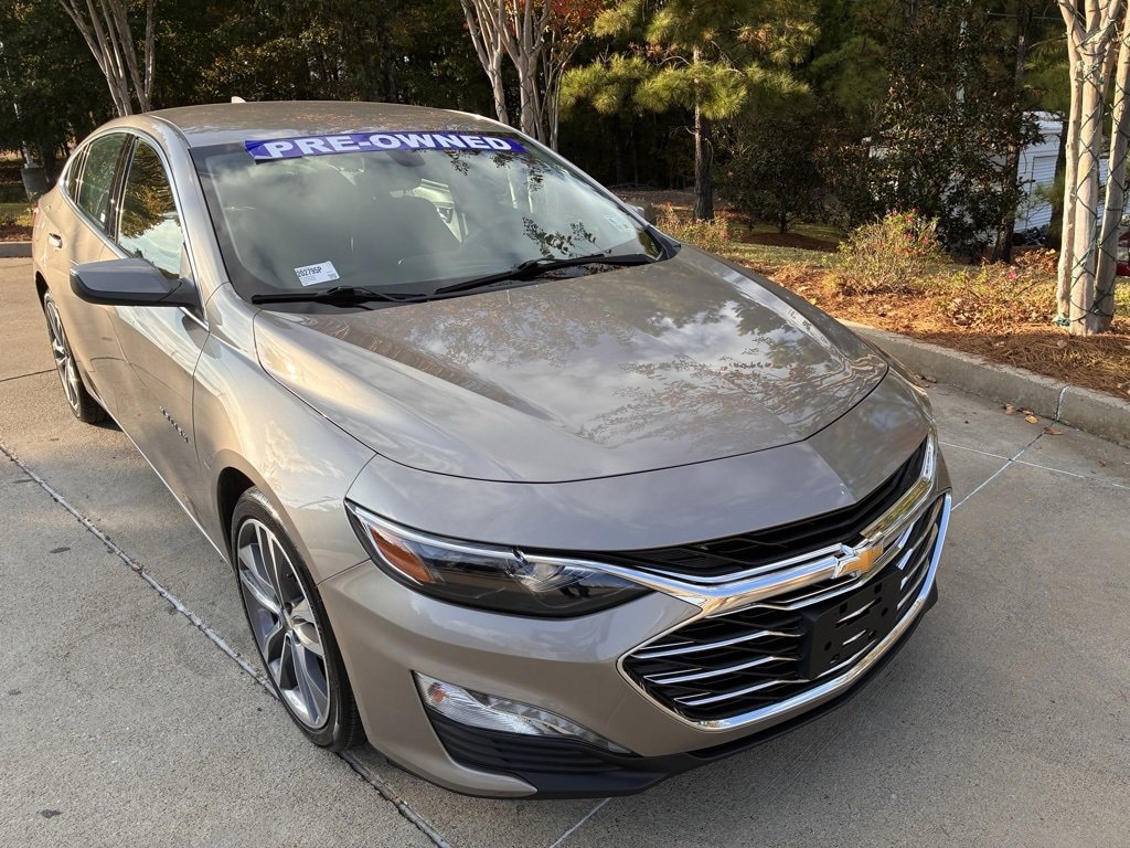 Used 2022 Chevrolet Malibu LT Car