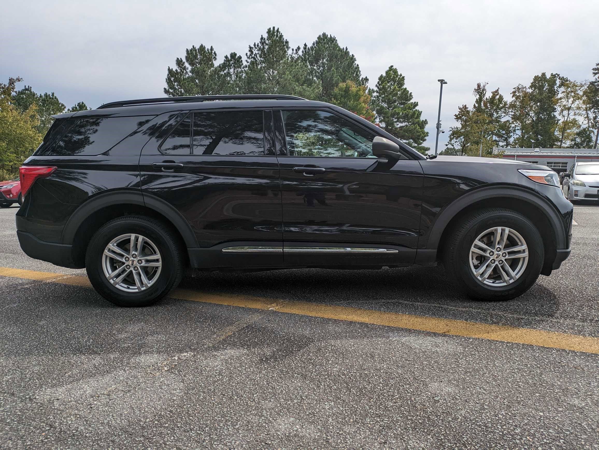 Used 2020 Ford Explorer XLT with VIN 1FMSK8DH9LGA12754 for sale in Lighthouse Point, FL