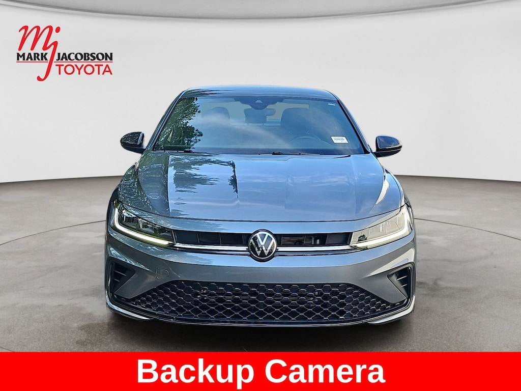 Used 2025 Volkswagen Jetta 1.5T Sport Sedan