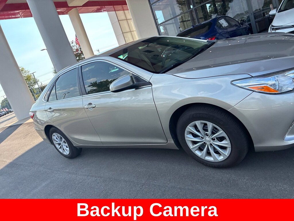 Used 2017 Toyota Camry LE Sedan
