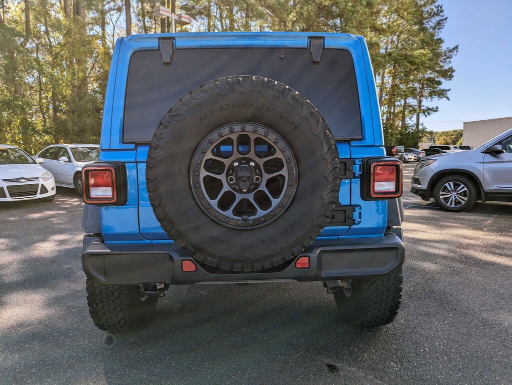 Used 2022 Jeep Wrangler Unlimited High Tide Unlimited High Tide 4x4