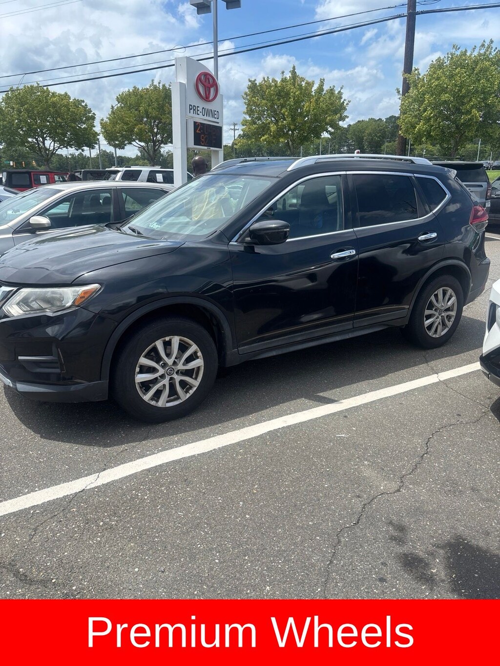 Used 2019 Nissan Rogue SV SUV