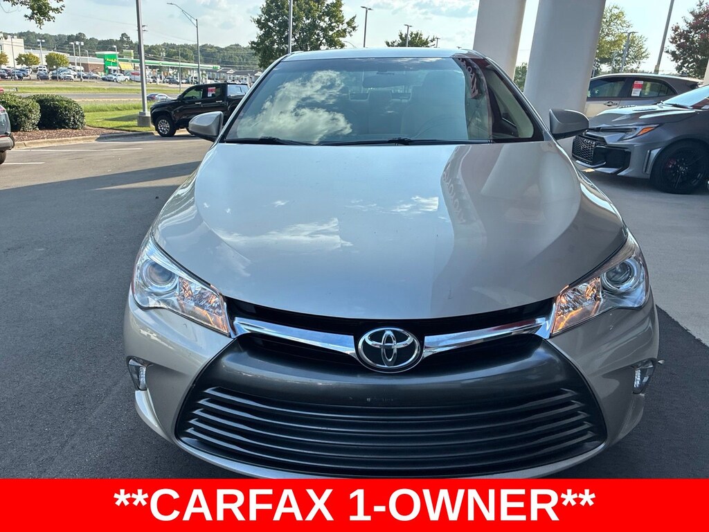 Used 2017 Toyota Camry LE Sedan