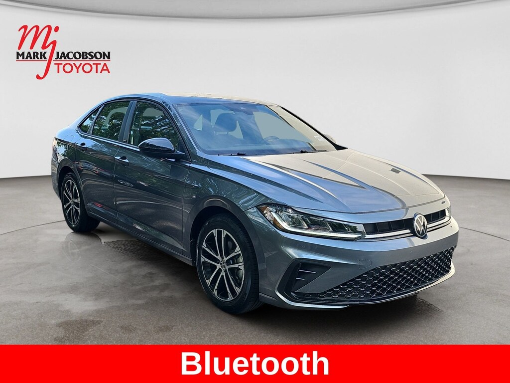 Used 2025 Volkswagen Jetta 1.5T Sport Sedan