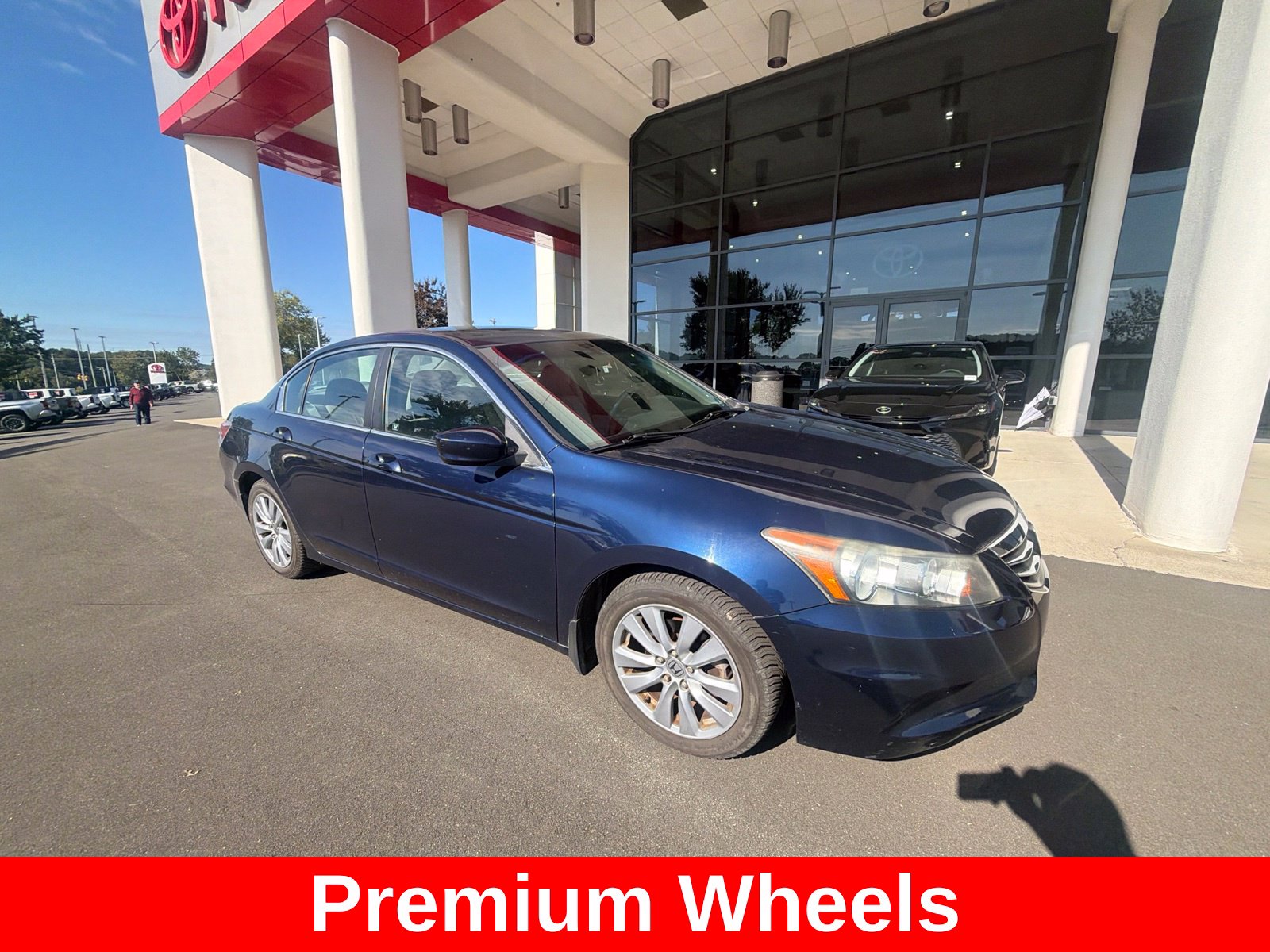 Used 2011 Honda Accord EX-L Sedan