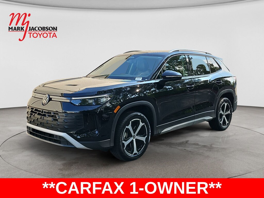 Used 2026 Volkswagen Tiguan 2.0T SE SUV