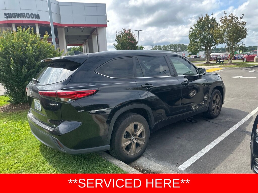 Used 2023 Toyota Highlander Hybrid Bronze Edition SUV