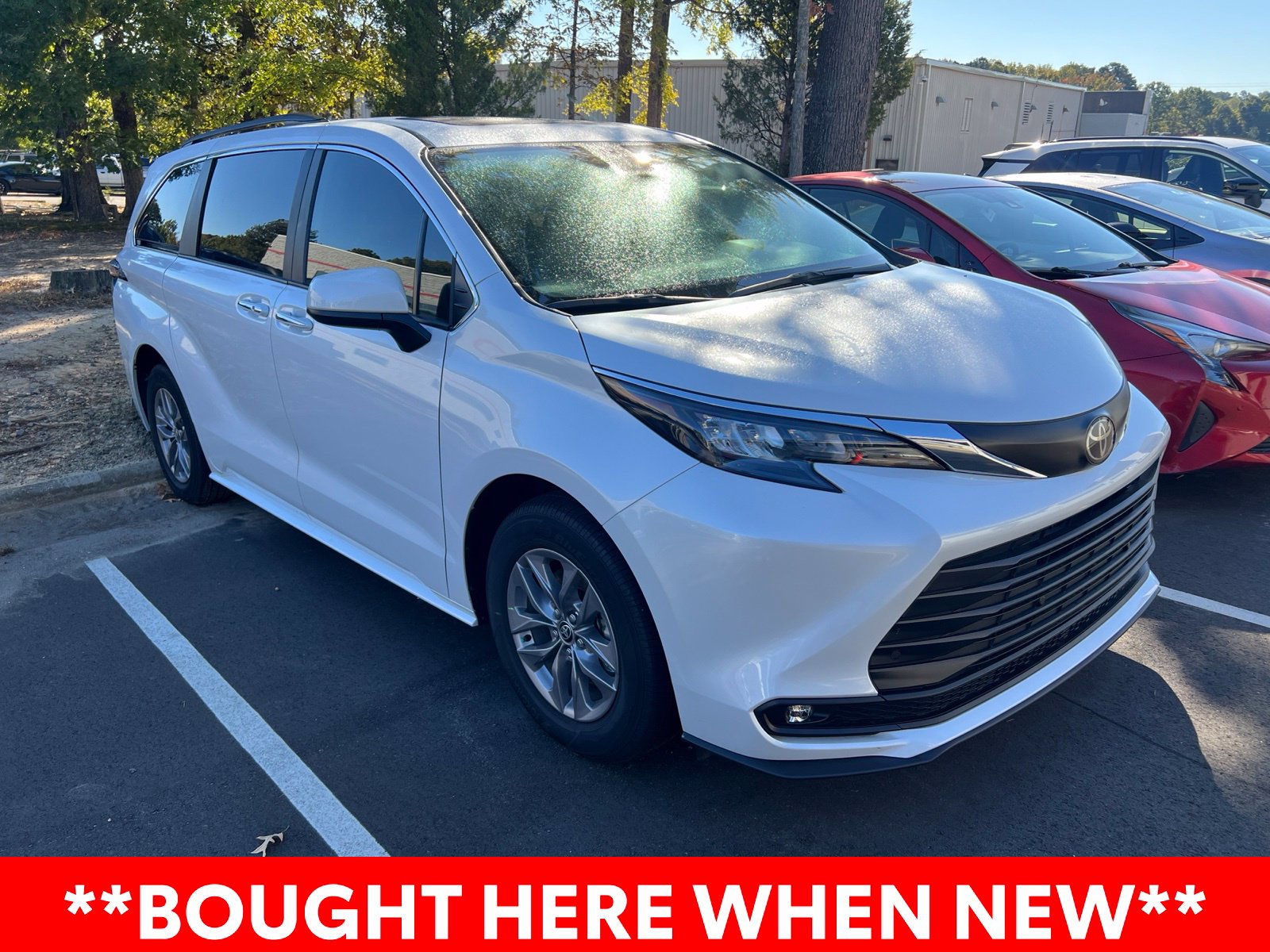 Certified 2026 Toyota Sienna XLE Minivan/Van