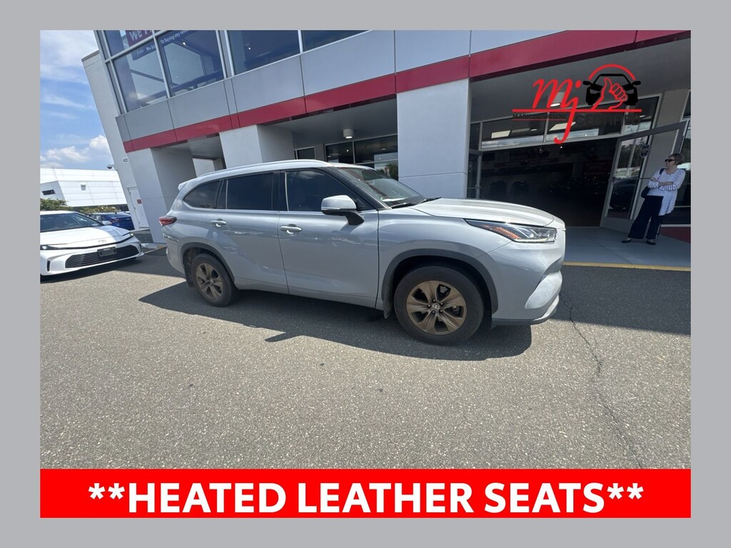 Certified 2022 Toyota Highlander Hybrid Bronze Edition SUV