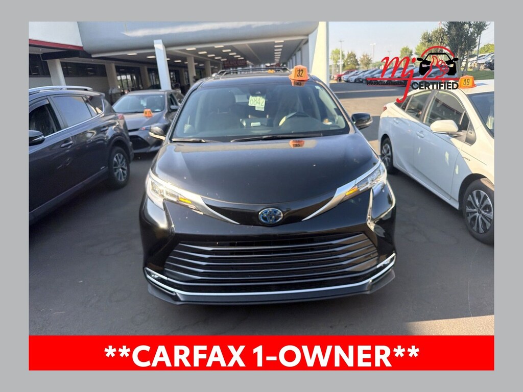 Certified 2023 Toyota Sienna Limited Minivan/Van