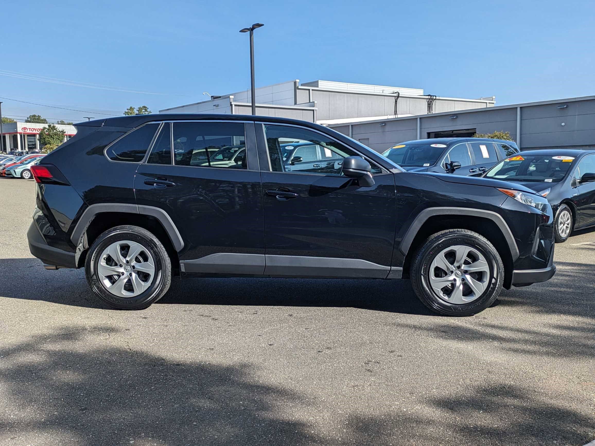 Certified 2022 Toyota RAV4 LE with VIN 2T3H1RFV5NW200205 for sale in Lighthouse Point, FL