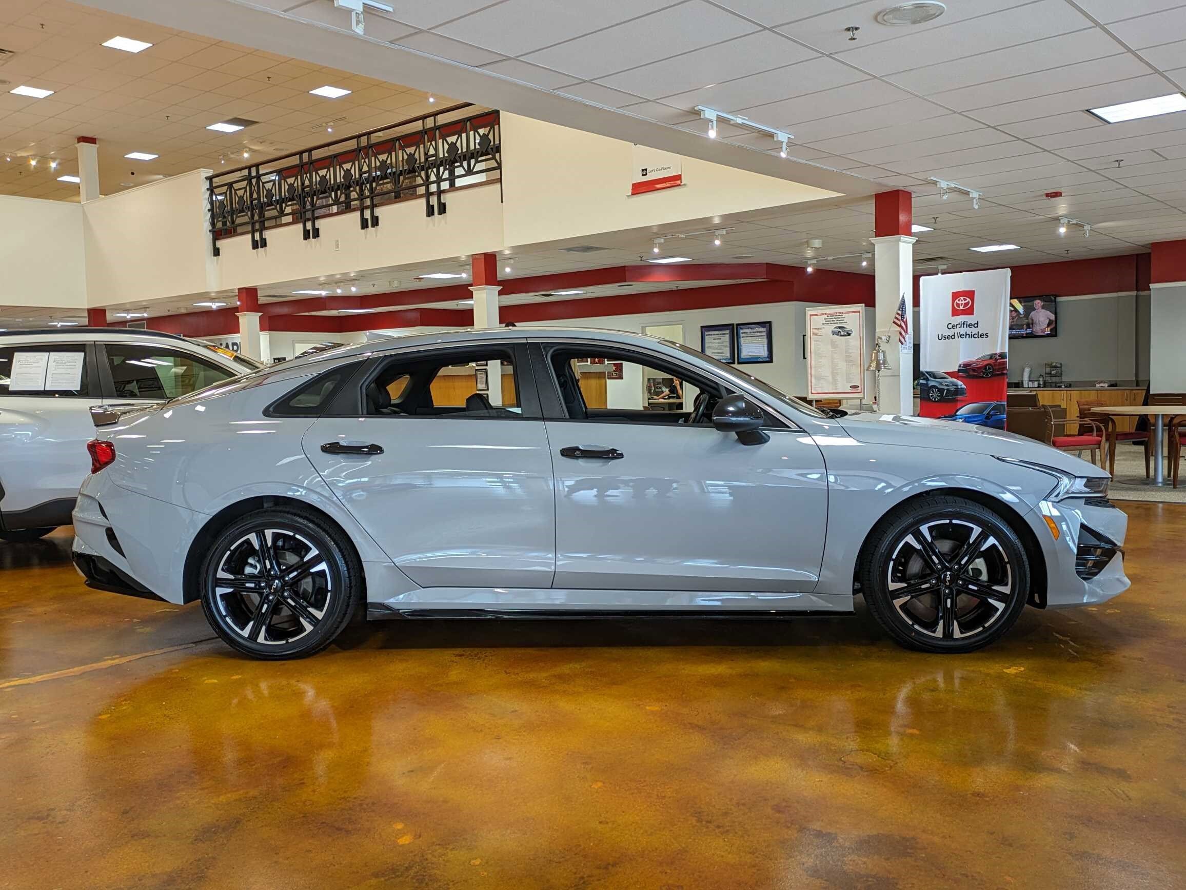 Used 2022 Kia K5 GT-Line with VIN 5XXG64J28NG155549 for sale in Lighthouse Point, FL