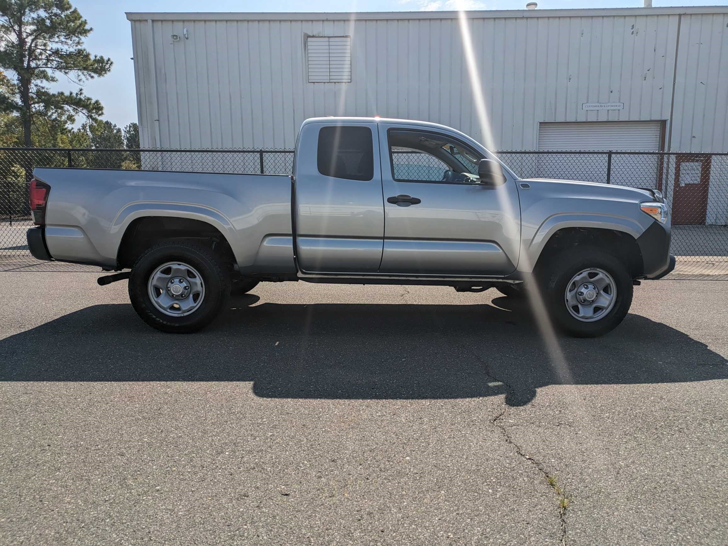 Certified 2019 Toyota Tacoma SR with VIN 5TFSX5EN3KX066767 for sale in Lighthouse Point, FL