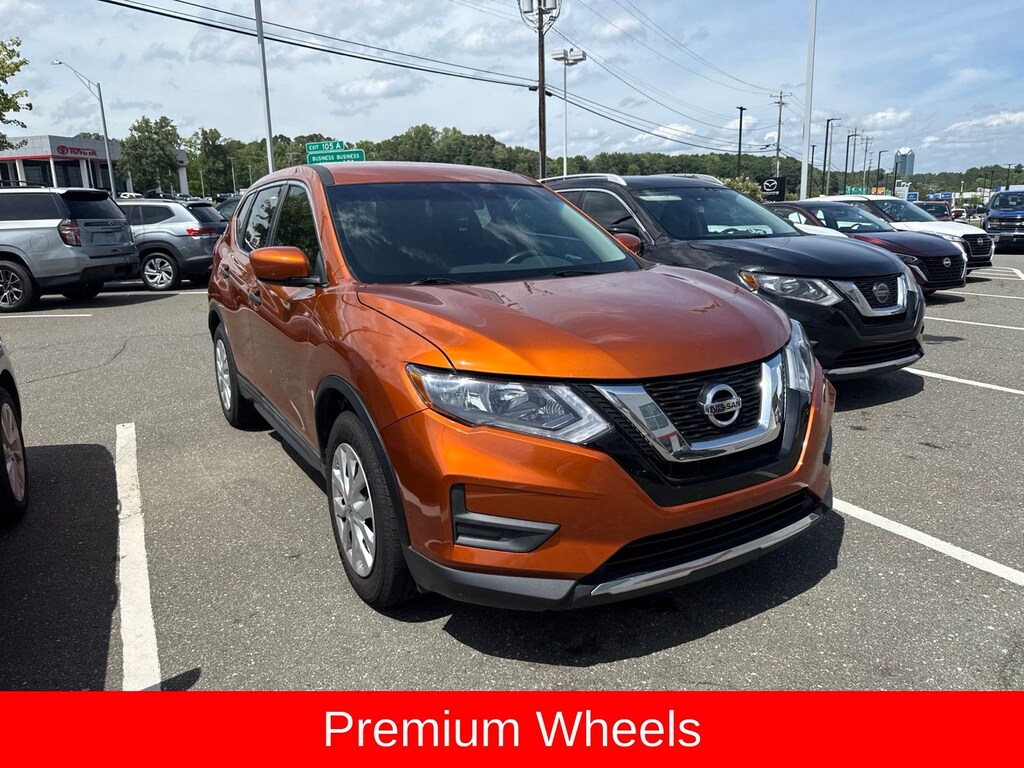 Used 2017 Nissan Rogue S SUV