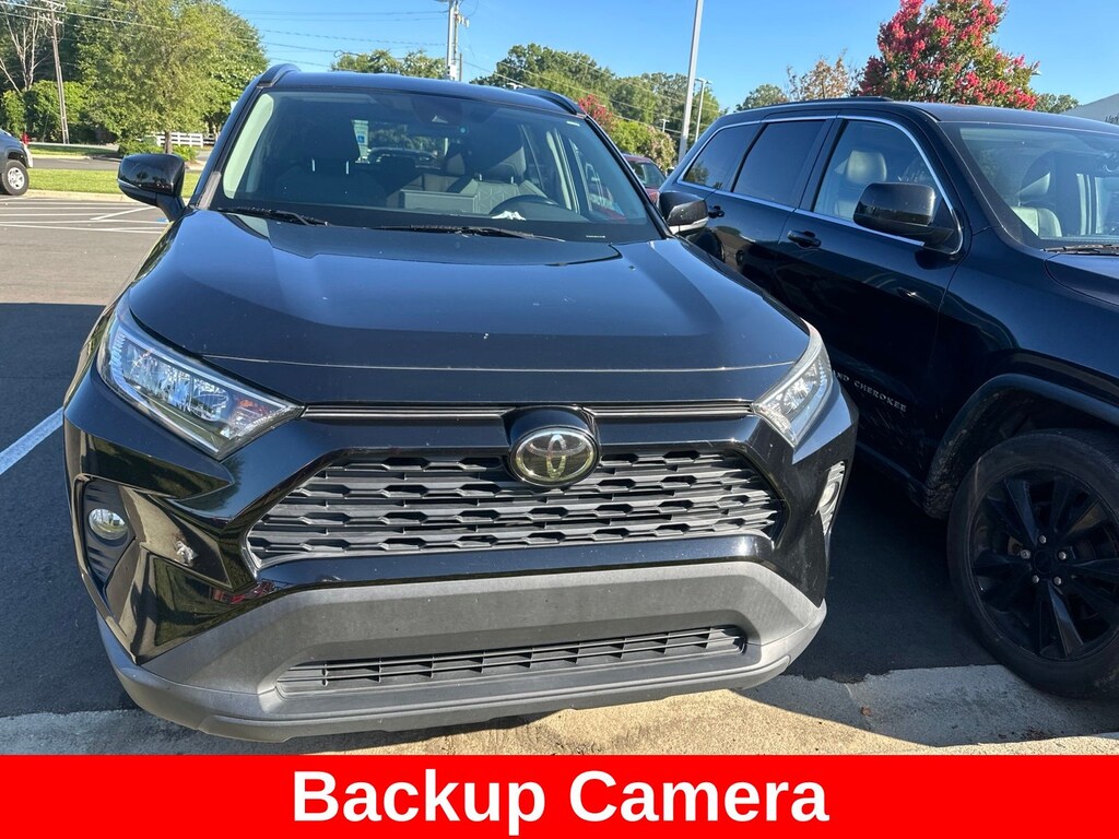 Used 2021 Toyota RAV4 XLE SUV