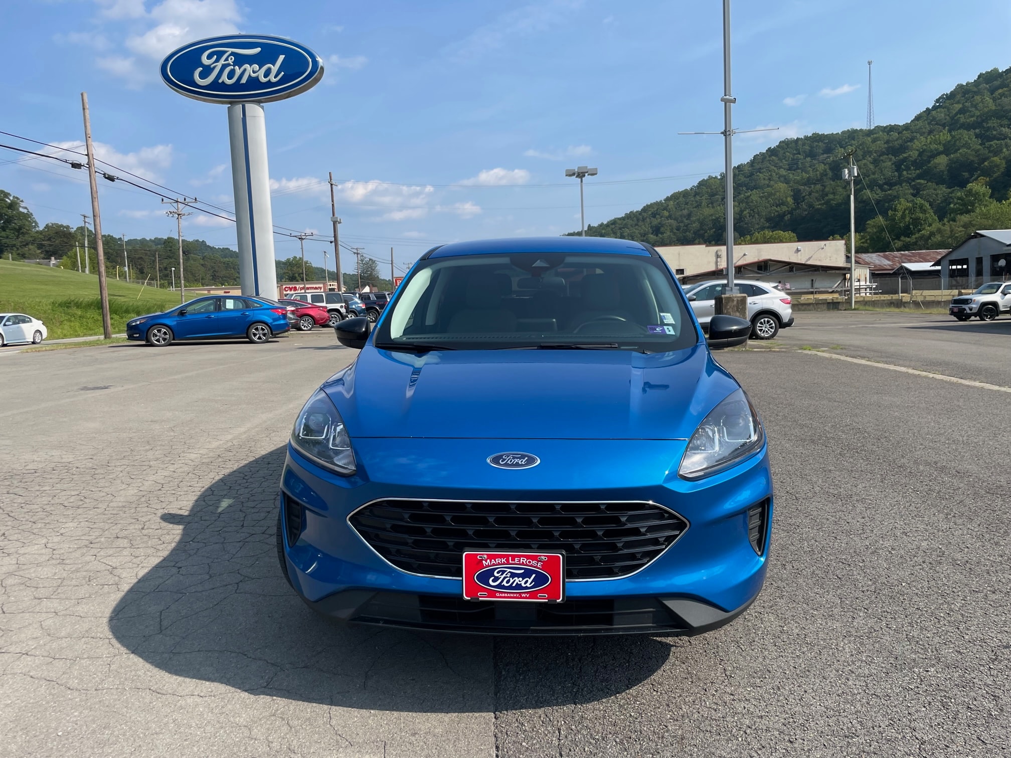 Used 2021 Ford Escape SE with VIN 1FMCU9G63MUB28355 for sale in Gassaway, WV