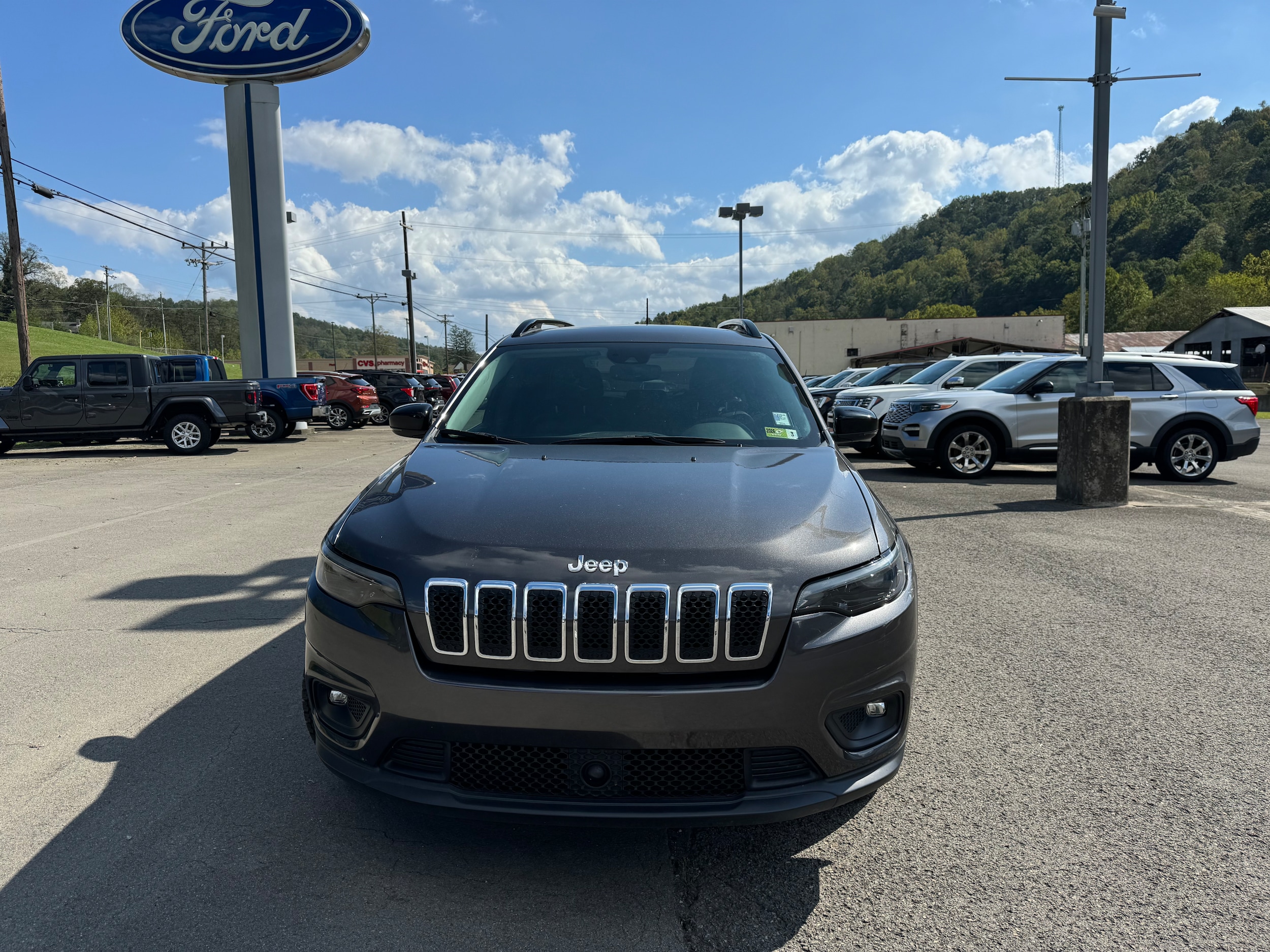 Used 2022 Jeep Cherokee Latitude Lux with VIN 1C4PJMMX3ND505721 for sale in Gassaway, WV