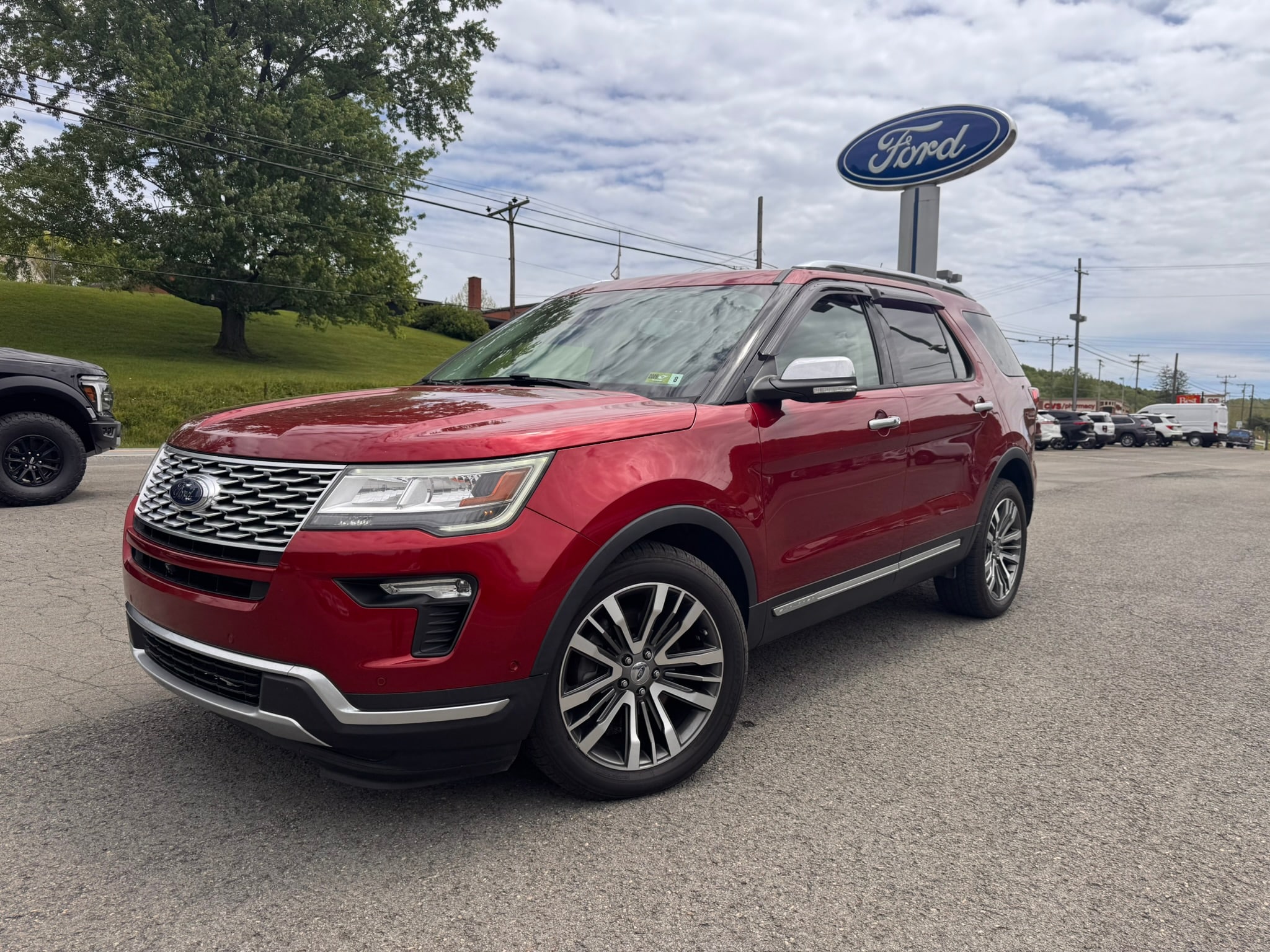 2019 Ford Explorer Platinum