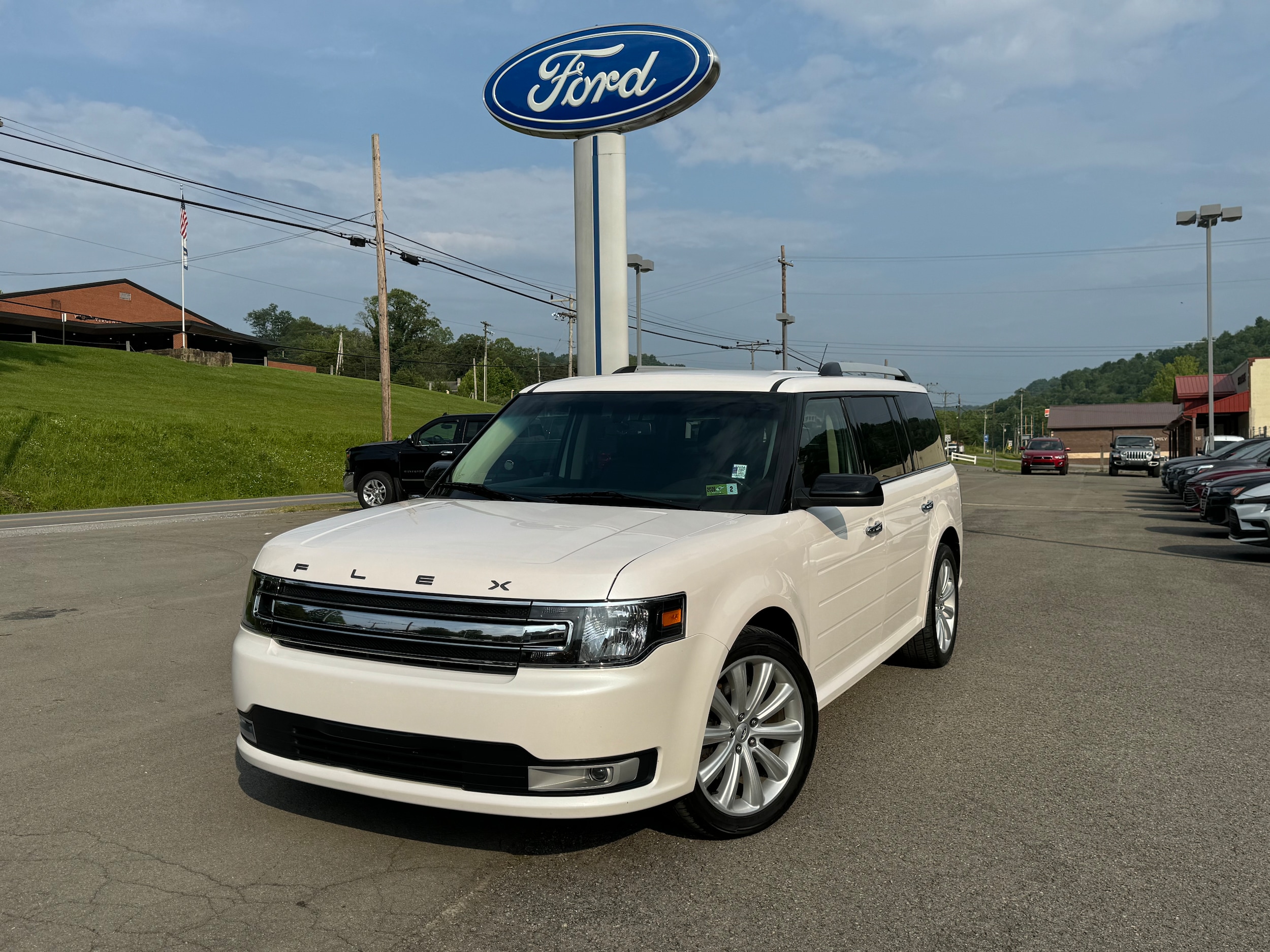 Used 2019 Ford Flex SEL with VIN 2FMHK6C83KBA33413 for sale in Gassaway, WV