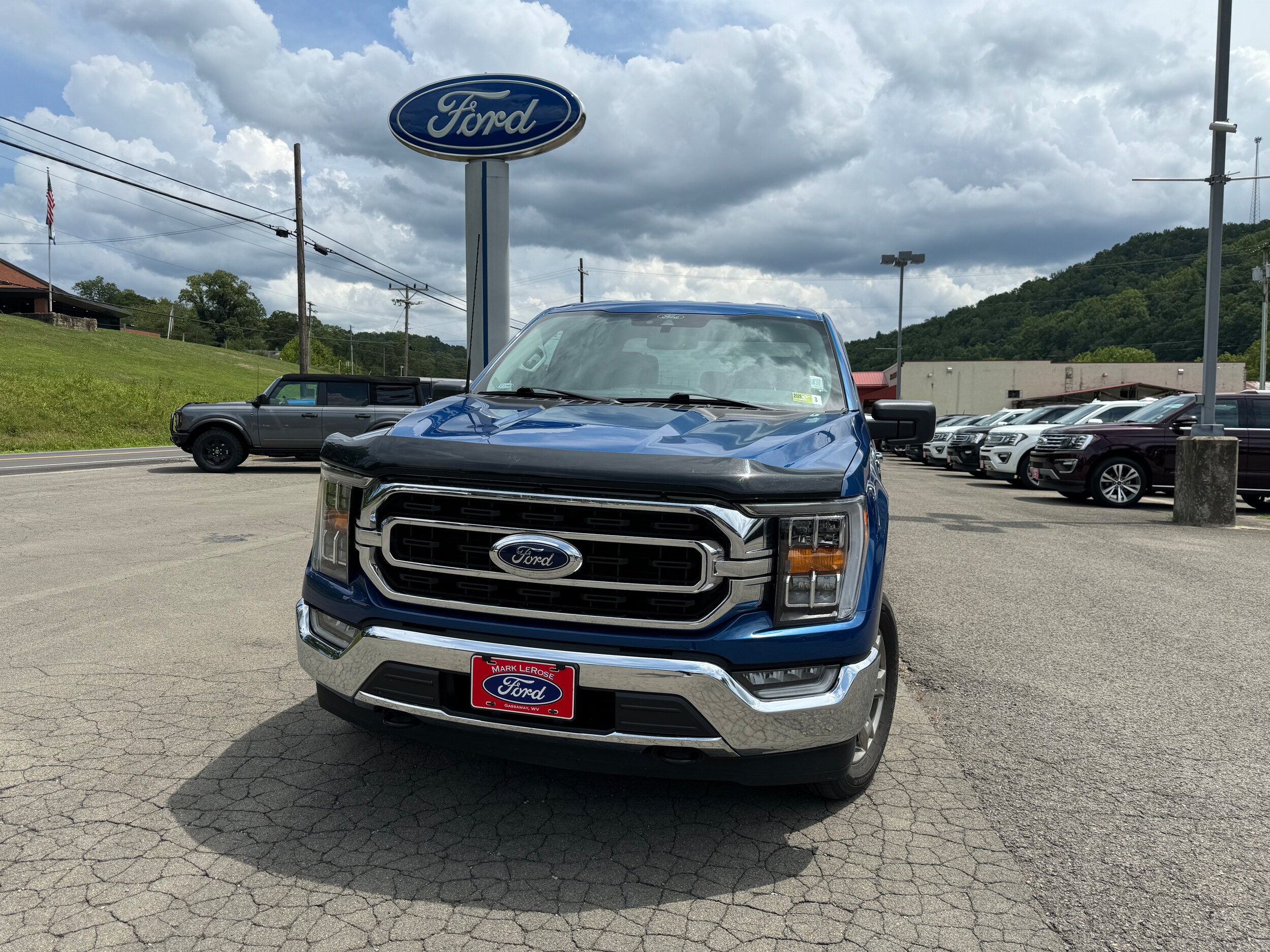 Used 2022 Ford F-150 XLT with VIN 1FTFX1E88NKD60347 for sale in Gassaway, WV