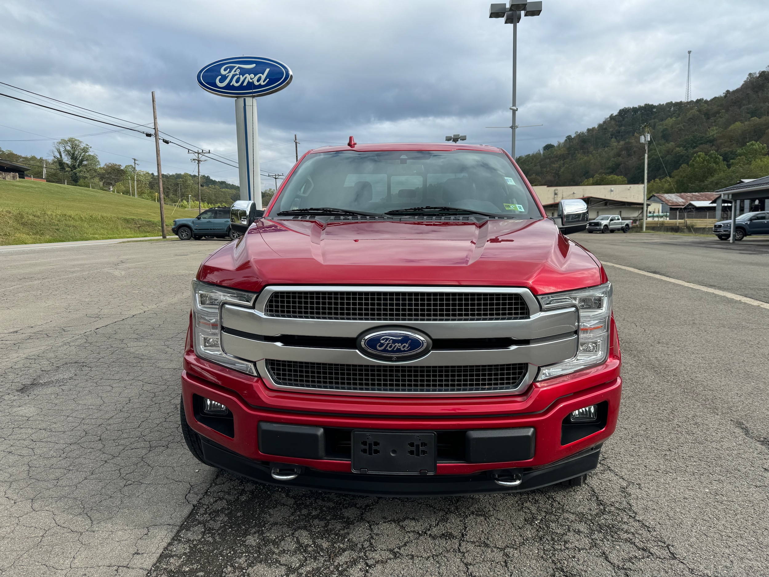 2020 Ford F-150 photo 2