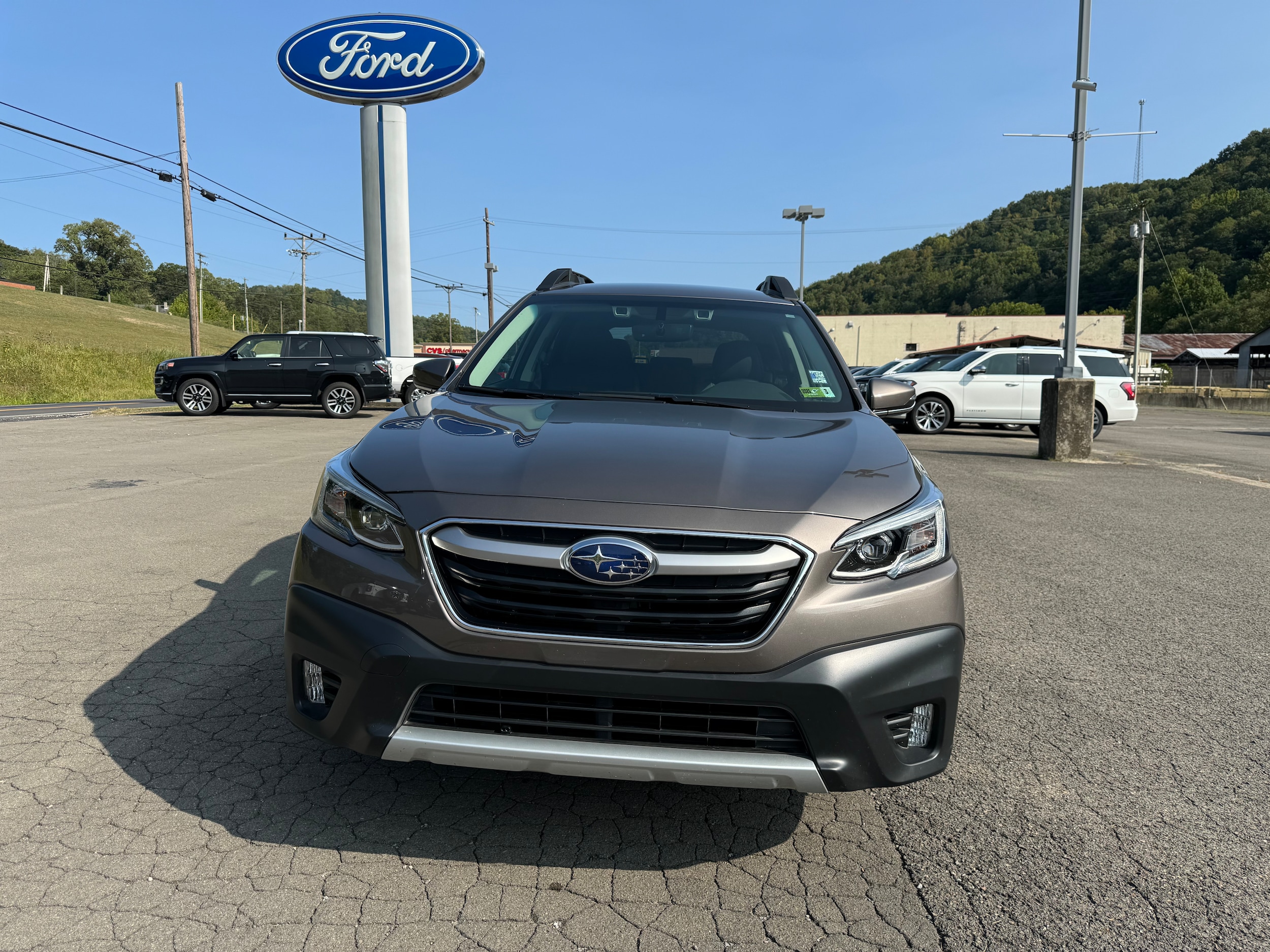 Used 2022 Subaru Outback Limited with VIN 4S4BTAMC9N3215887 for sale in Gassaway, WV