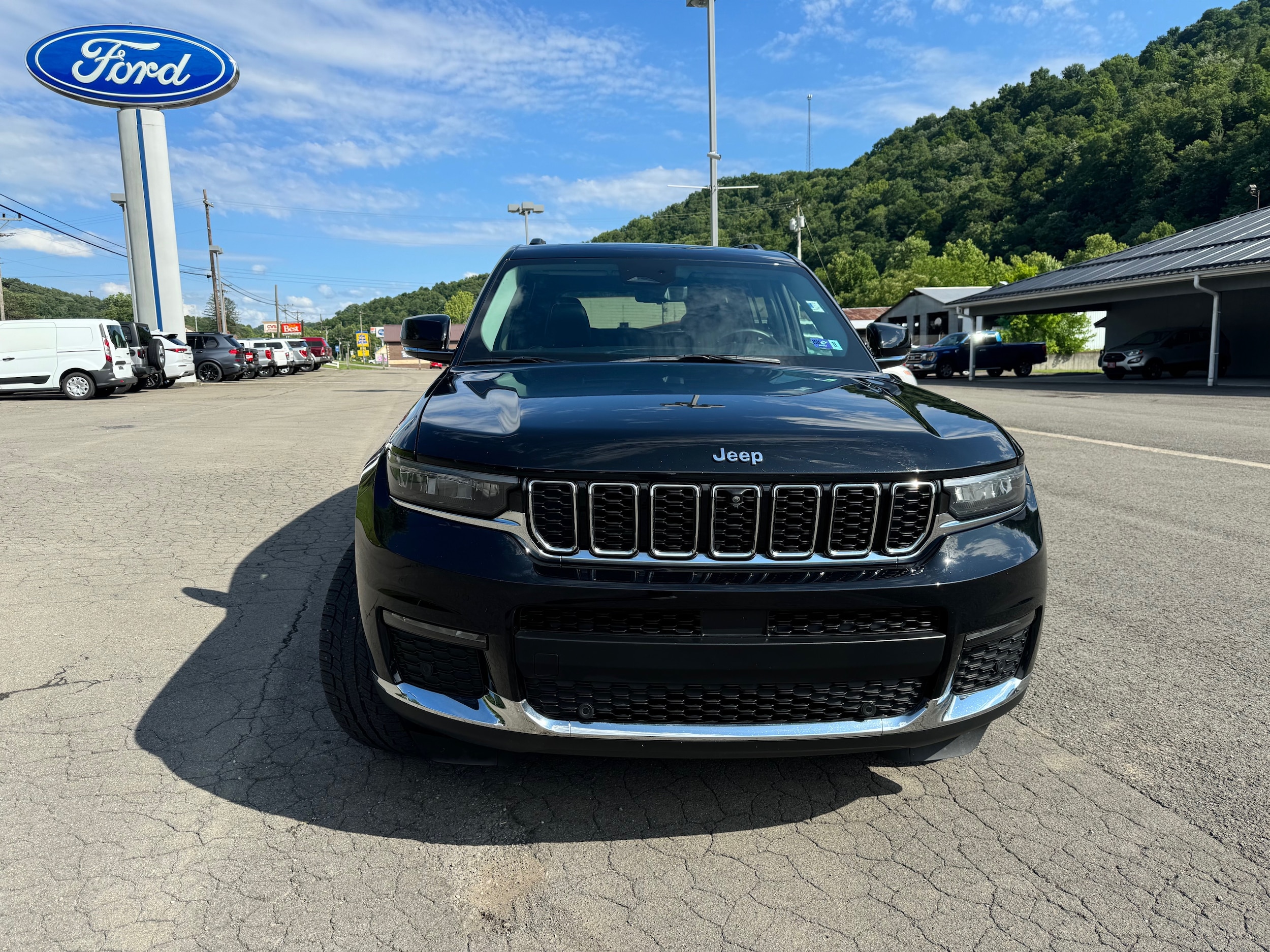 Used 2021 Jeep Grand Cherokee L Limited with VIN 1C4RJKBG3M8113524 for sale in Gassaway, WV