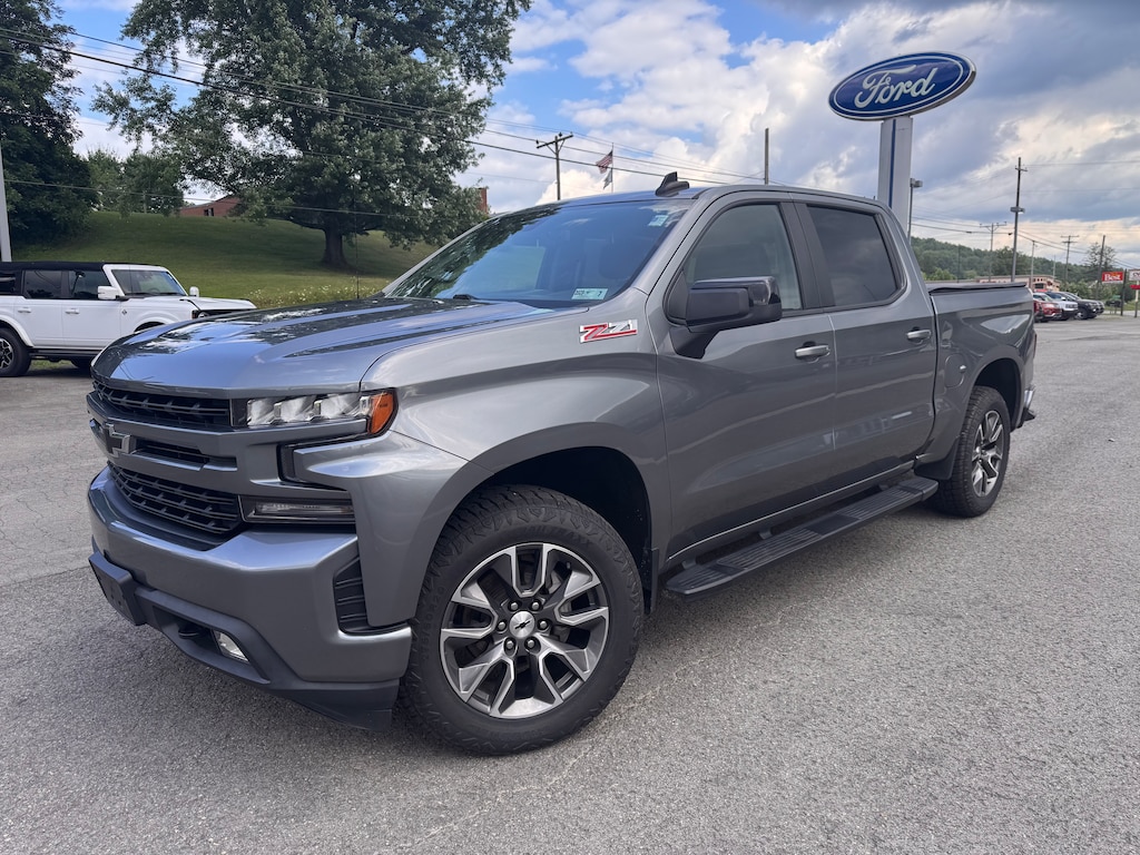 Used 2019 Chevrolet Silverado 1500 RST Crew Cab Truck