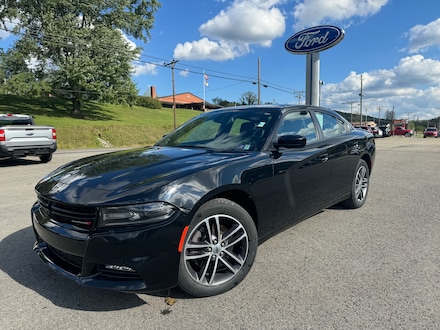 2019 Dodge Charger SXT Sedan