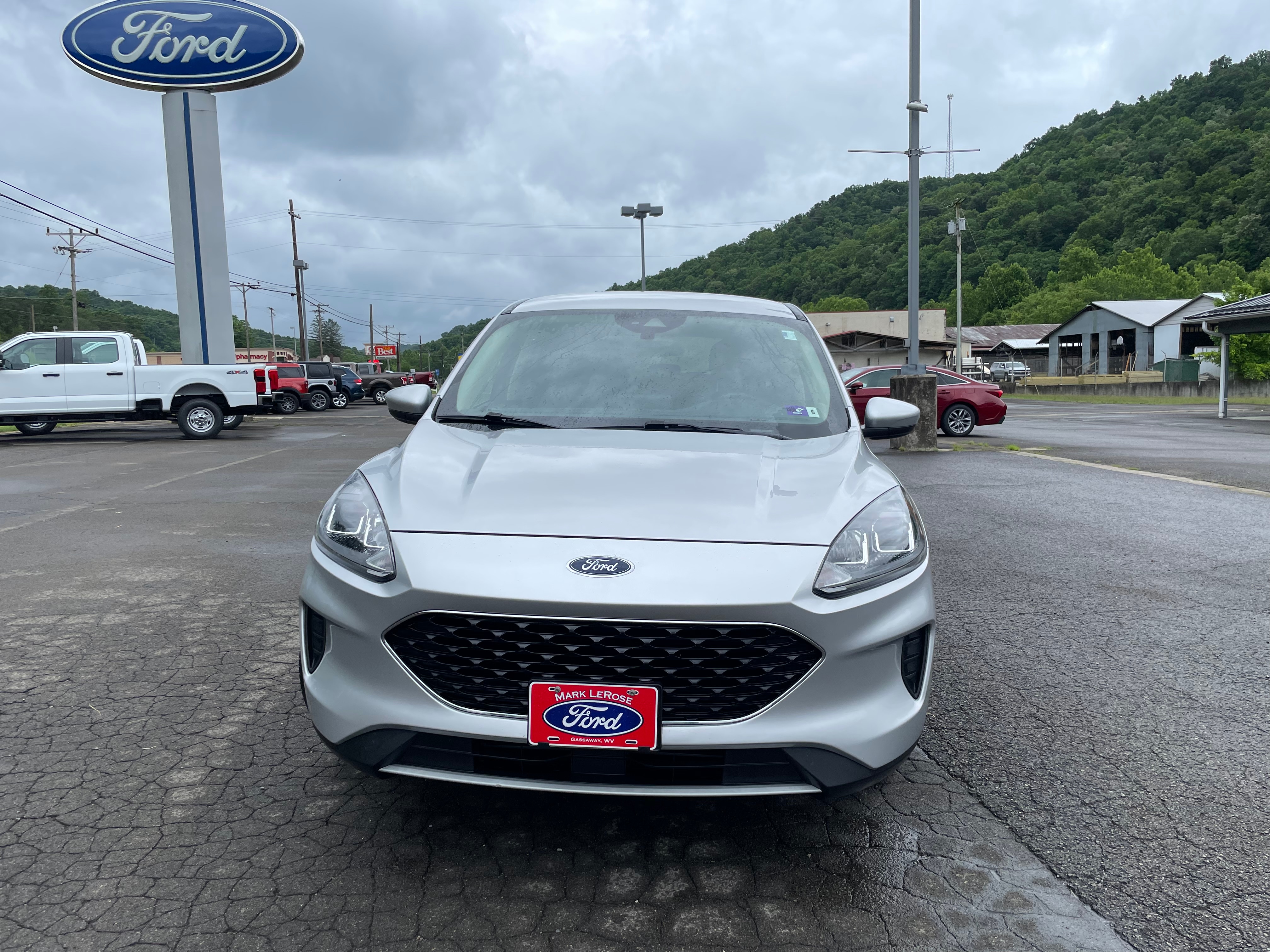Used 2020 Ford Escape SE with VIN 1FMCU9G64LUA08465 for sale in Gassaway, WV