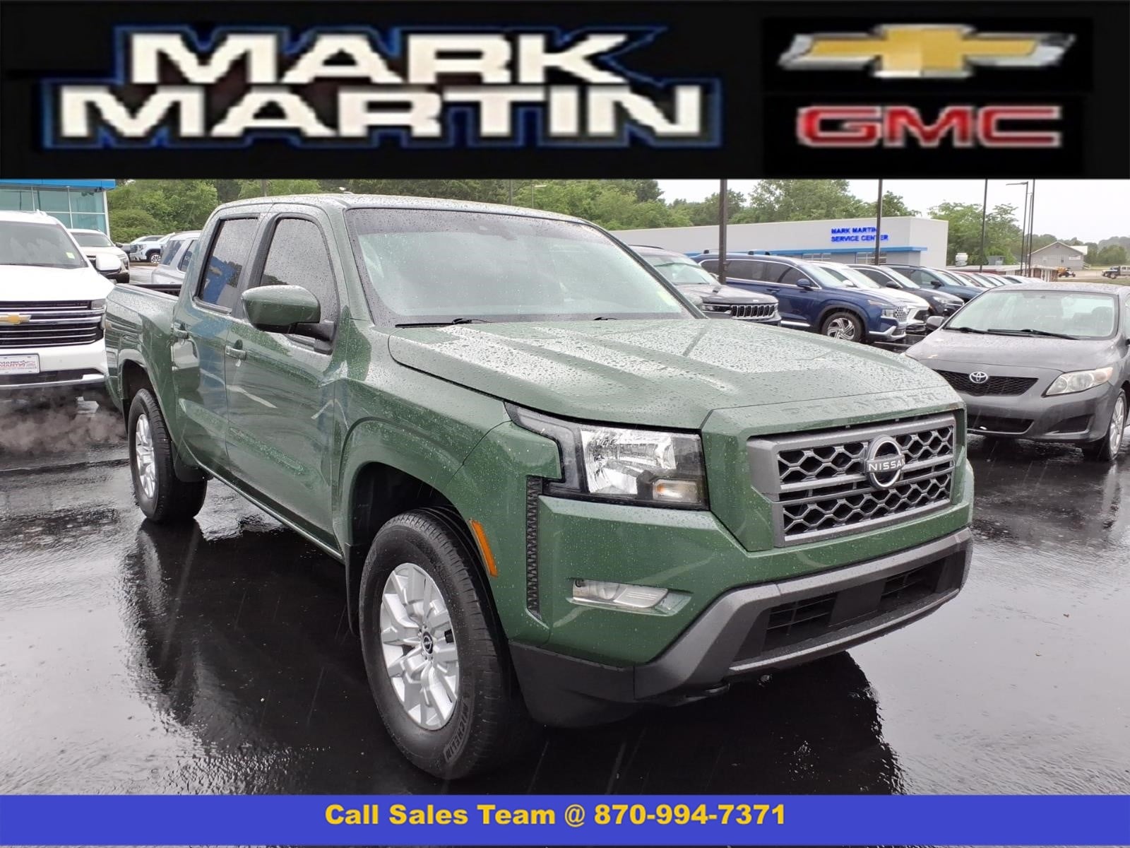 2023 Nissan Frontier SV Crew Cab 4X4 SWB's photo
