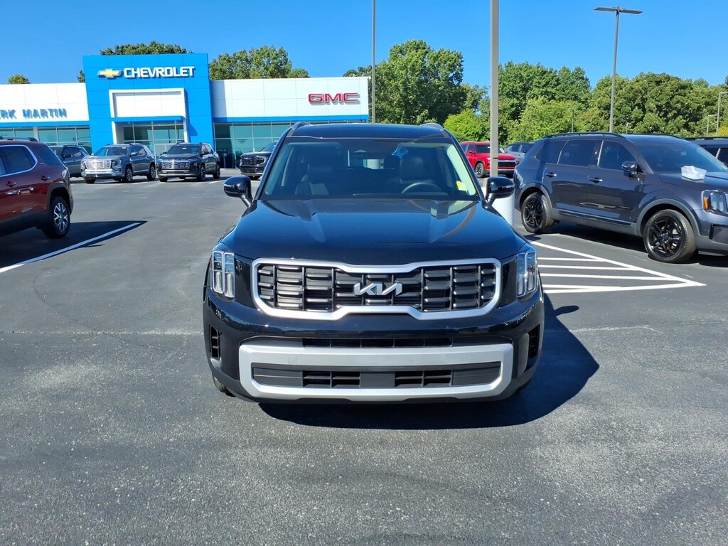 Used 2025 Kia Telluride S
