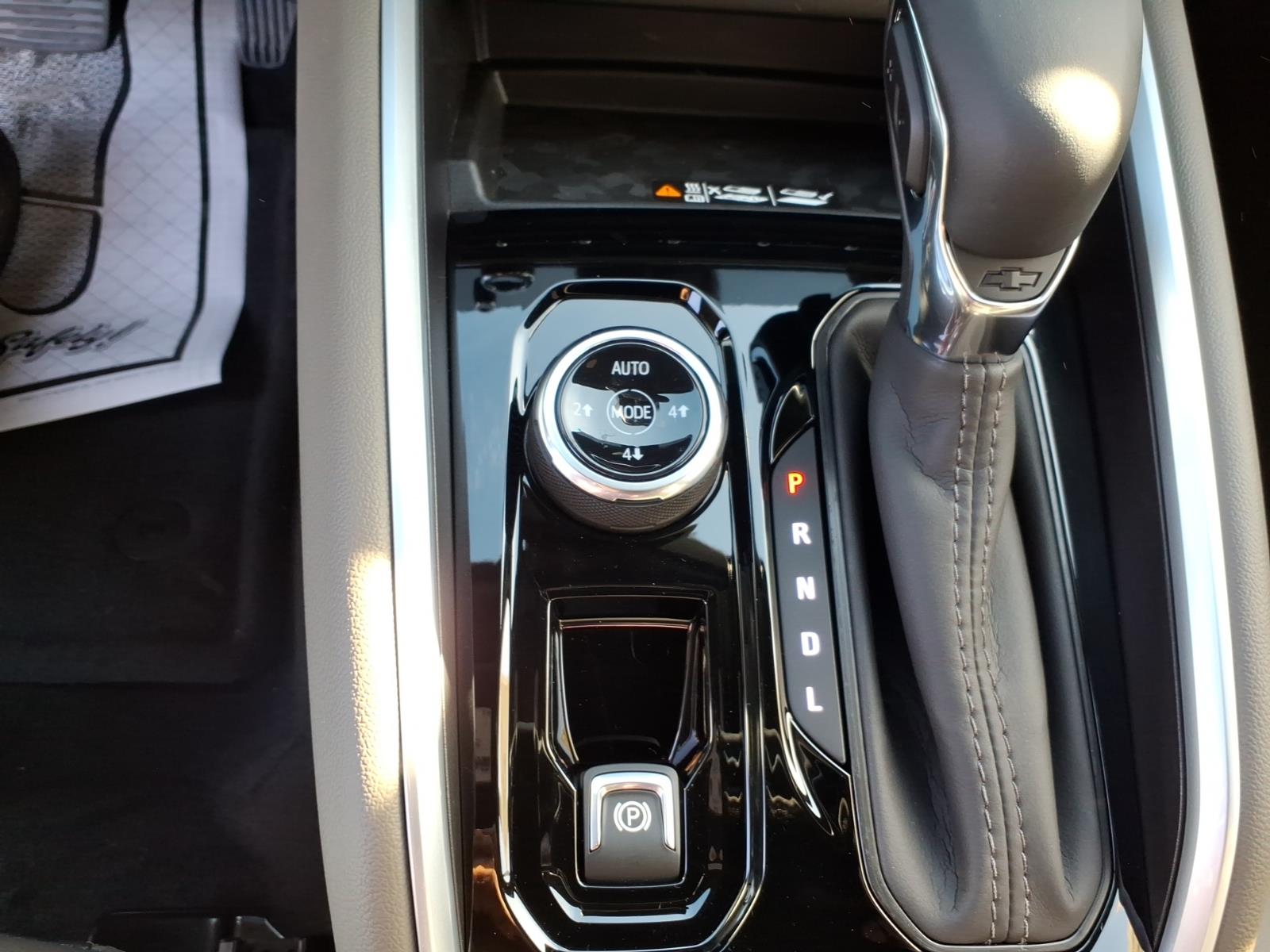 2026 Chevrolet Colorado ZR2 - Photo 15