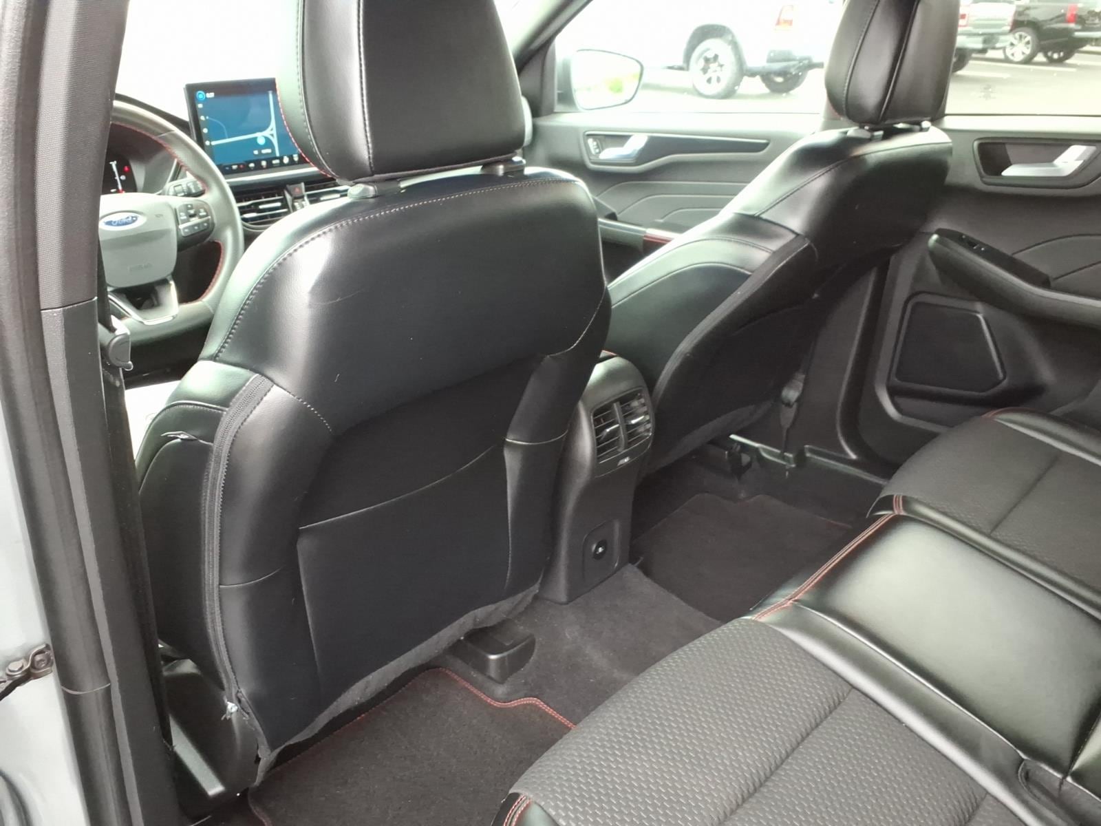 2023 Ford Escape ST-Line - Photo 9