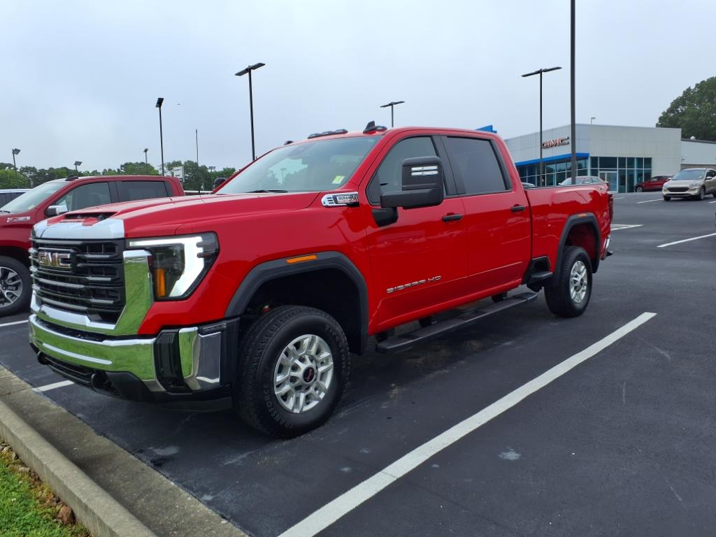 2024 Gmc Sierra 2500 HD Pro photo 2