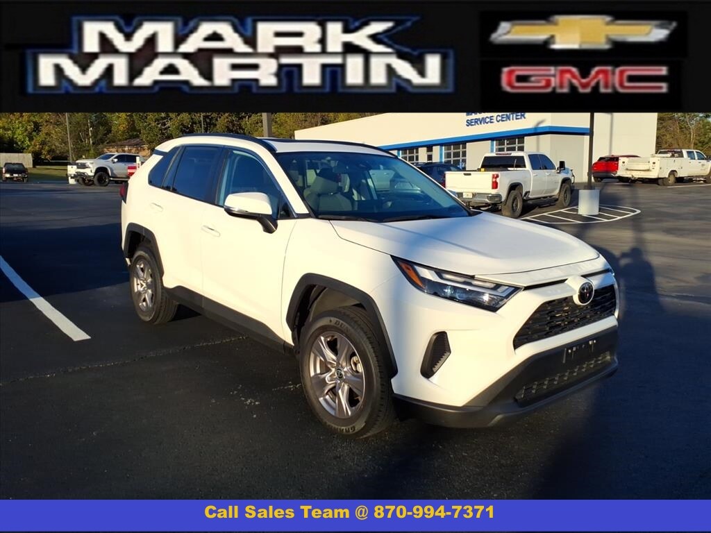 Used 2022 Toyota RAV4 XLE