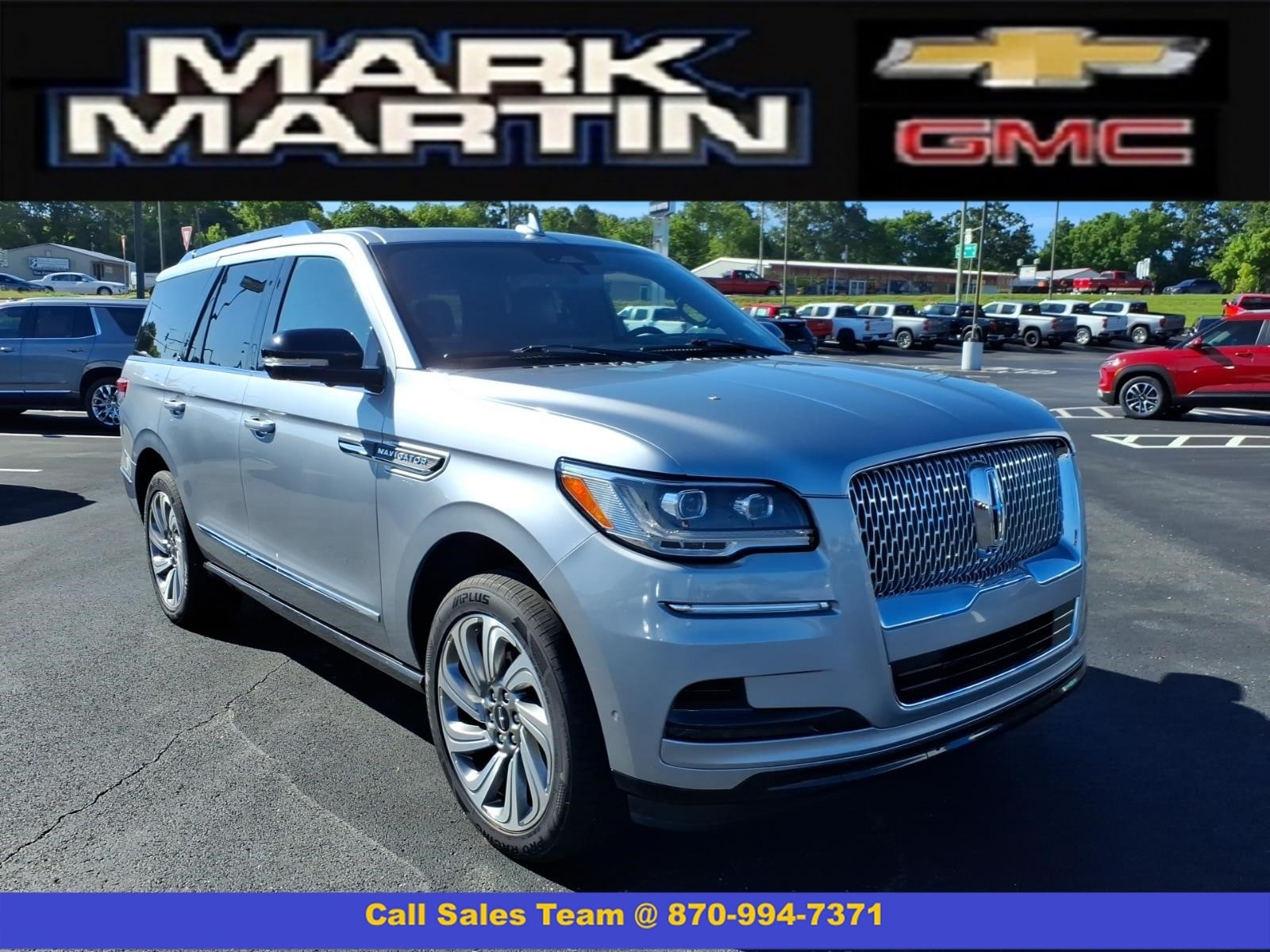 2023 Lincoln Navigator Reserve 4WD's photo