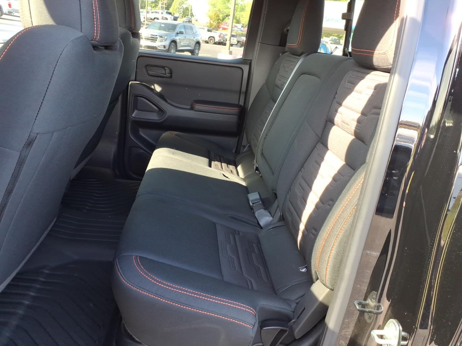 2026 Nissan Frontier PRO-4X - Photo 8