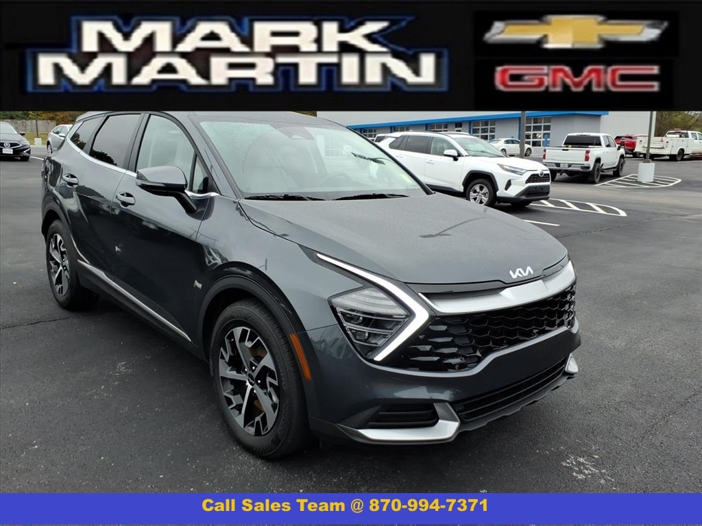 Used 2025 Kia Sportage EX